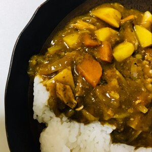 Staubでつくる　白菜シーフードカレー